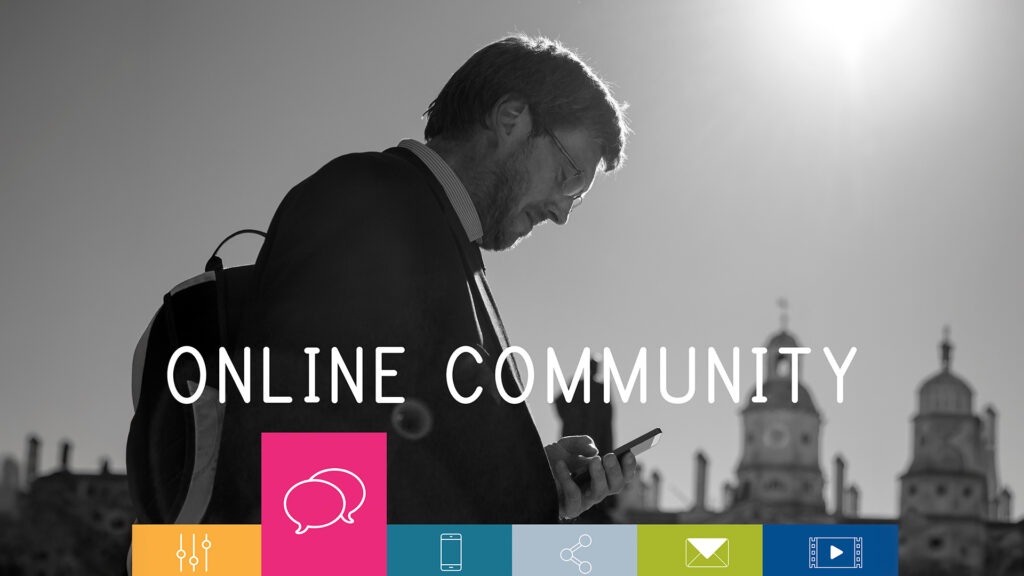 Define Community Management Structure for FMCG brand social media crisis management 