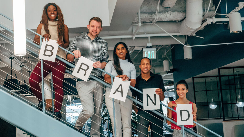 One-Time Influencer Collaboration vs. Community-Led Influencer Strategy for FMCG community growth